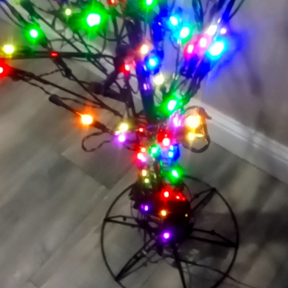 Light up tree